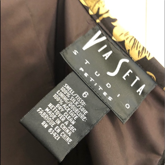 Via Seta Studio Silk Suit, jacket sz 12 skirt sz 6 - Picture 4 of 7